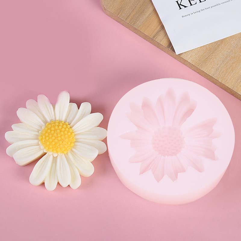 Candle Making Ingredients - DIY Candle Silicone Mold Daisy Chamomile