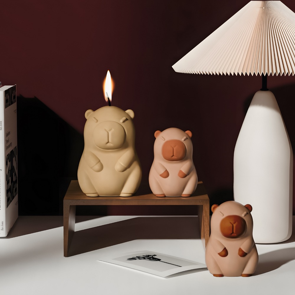 Standing Capybara Scent Candle - огляд і ціна Candle Making Ingredients