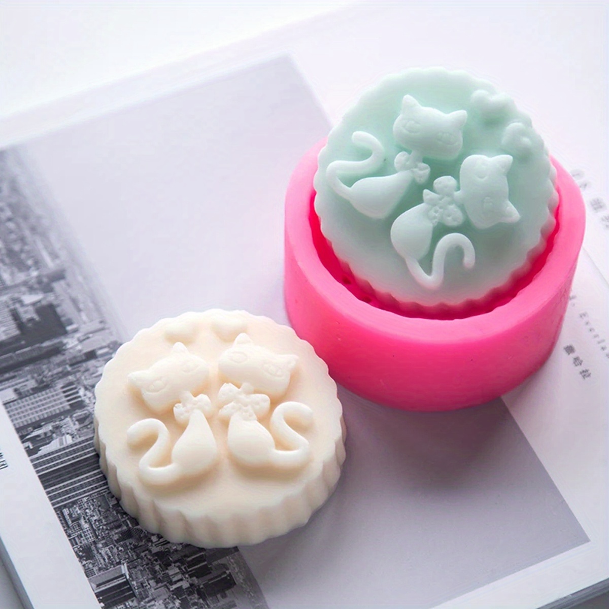 1-Piece Silicone Cat Soap Mold - огляд і ціна Candle Making Ingredients