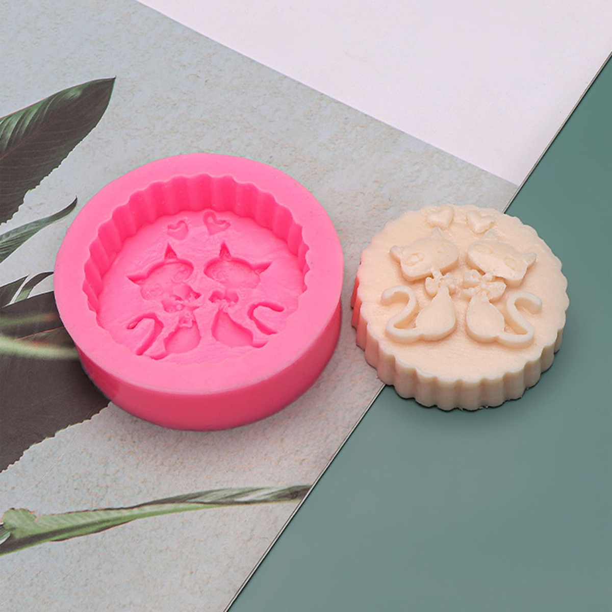 1-Piece Silicone Cat Soap Mold - огляд і ціна Candle Making Ingredients